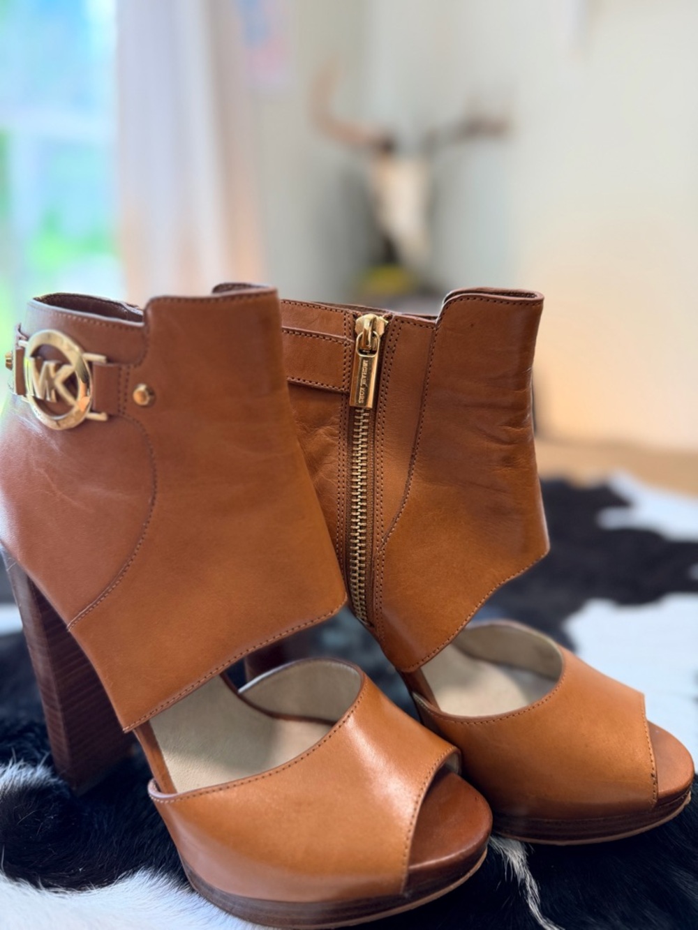 Michael Kors Cognac Leather Open-Toe High Heel Booties. Size 6.5 - Picture 5 of 7